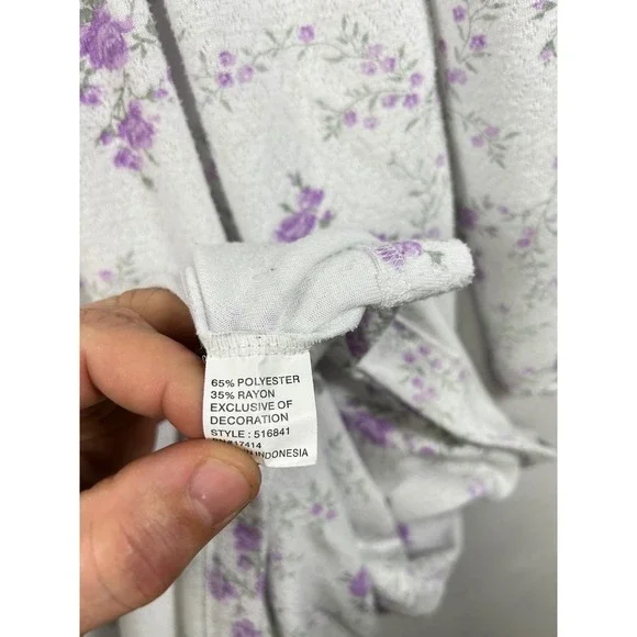 Miss Elaine Womens Nightgown Floral Print White Purple L Long‎ Sleeve - Picture 9 of 9